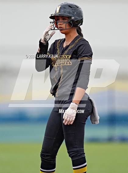 Thumbnail 1 in Wilcox @ Milpitas photogallery.