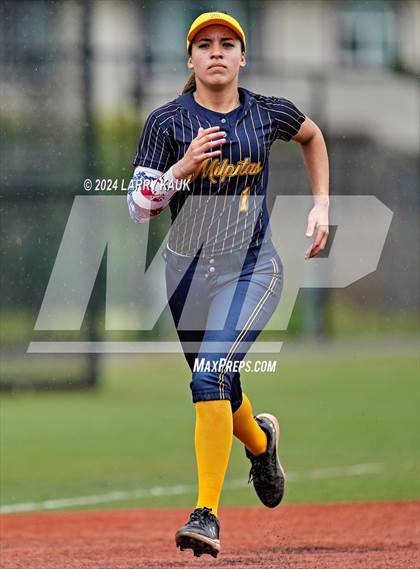 Thumbnail 2 in Wilcox @ Milpitas photogallery.
