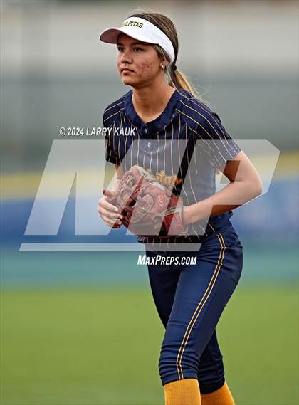 Thumbnail 3 in Wilcox @ Milpitas photogallery.