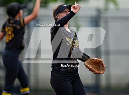 Thumbnail 2 in Wilcox @ Milpitas photogallery.
