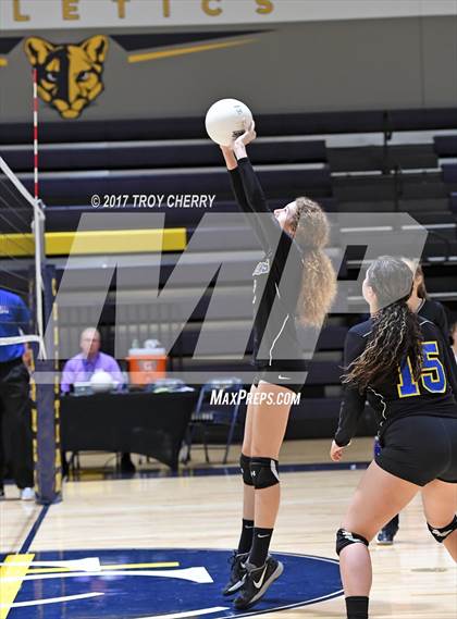 Thumbnail 2 in Carmel Christian vs Westminster Catawba photogallery.