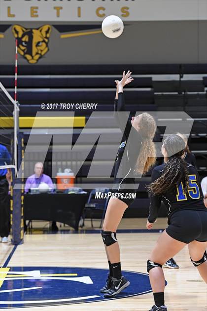 Thumbnail 3 in Carmel Christian vs Westminster Catawba photogallery.