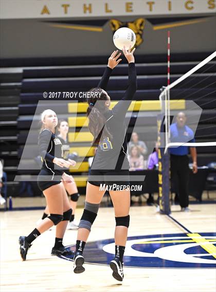 Thumbnail 3 in Carmel Christian vs Westminster Catawba photogallery.