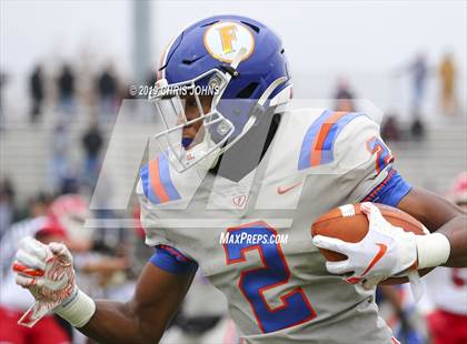 Thumbnail 2 in Glenwood @ East St. Louis (IHSA  6A Semifinal) photogallery.