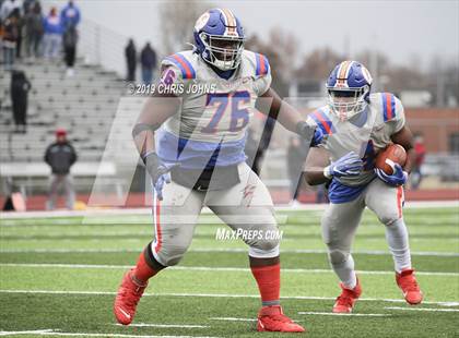 Thumbnail 3 in Glenwood @ East St. Louis (IHSA  6A Semifinal) photogallery.