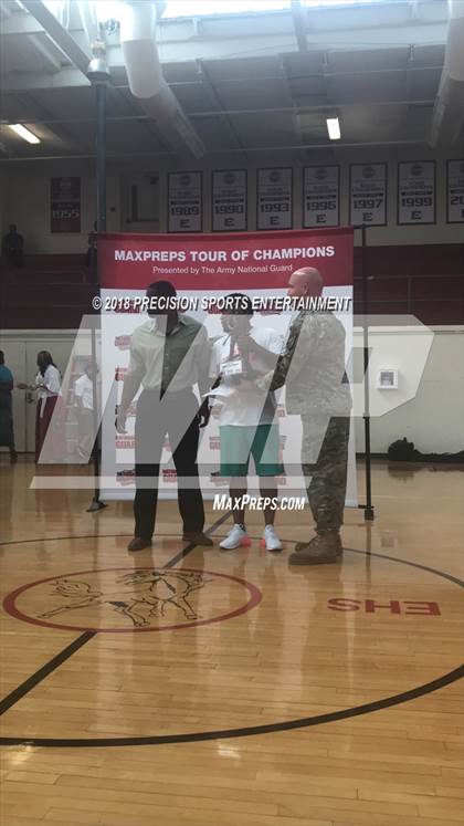 Thumbnail 2 in Memphis East TOC Ceremony photogallery.