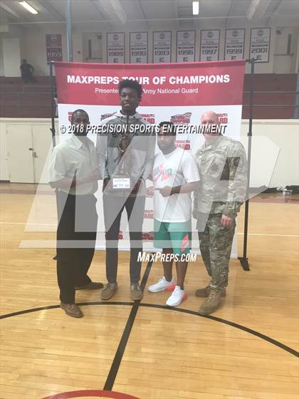 Thumbnail 2 in Memphis East TOC Ceremony photogallery.