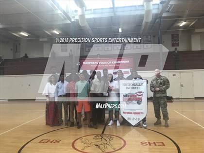 Thumbnail 3 in Memphis East TOC Ceremony photogallery.