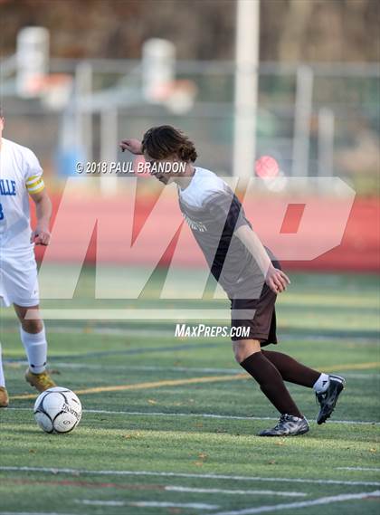 Thumbnail 1 in Stonington vs. Rockville (CIAC Class M 2nd Round) photogallery.
