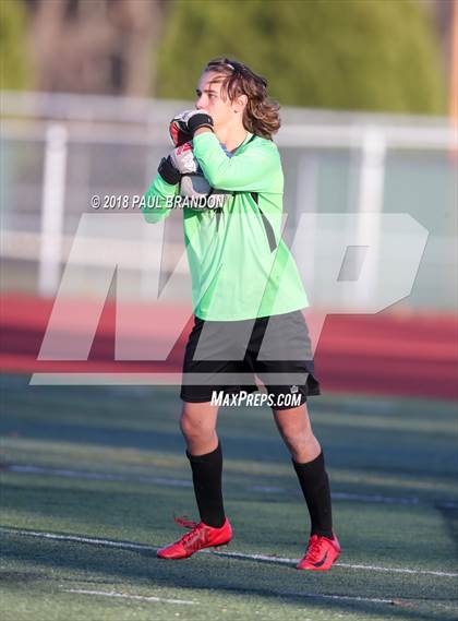 Thumbnail 2 in Stonington vs. Rockville (CIAC Class M 2nd Round) photogallery.