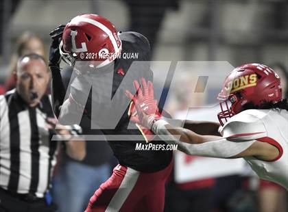 Thumbnail 2 in Cathedral Catholic vs. Orange Lutheran (CIF State Playoffs) photogallery.