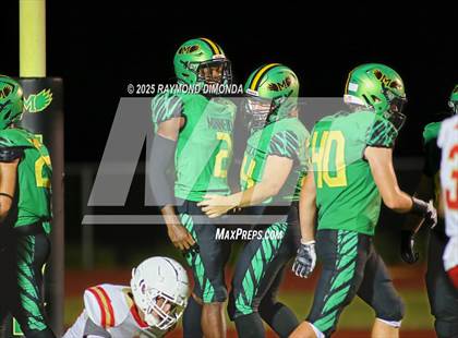 Thumbnail 2 in McLaughlin @ Lake Minneola photogallery.