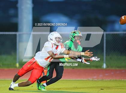 Thumbnail 2 in McLaughlin @ Lake Minneola photogallery.