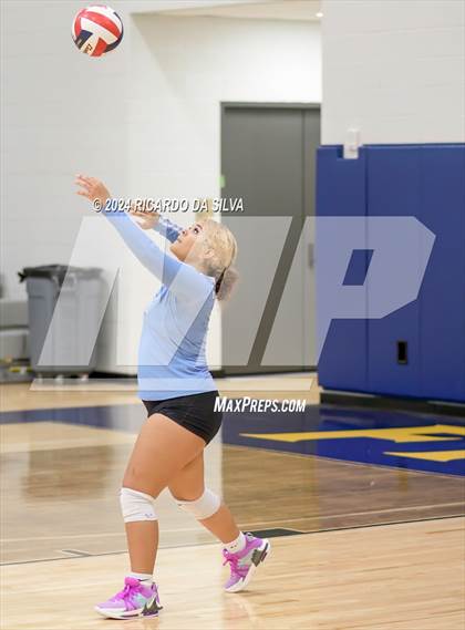 Thumbnail 1 in FR: Mayde Creek vs Paetow (Katy ISD Subvarsity Tournament) photogallery.