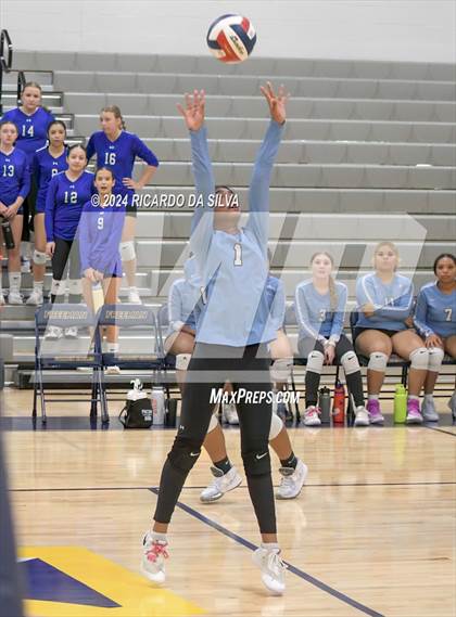 Thumbnail 2 in FR: Mayde Creek vs Paetow (Katy ISD Subvarsity Tournament) photogallery.