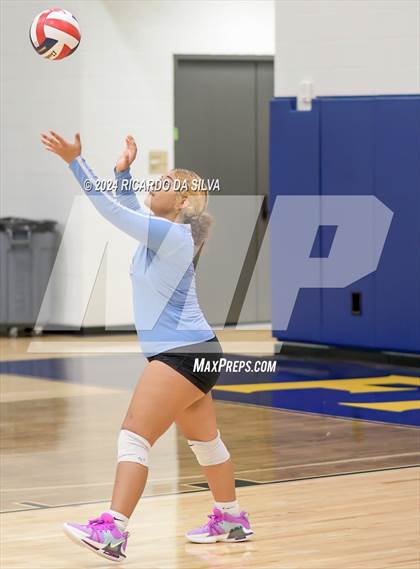 Thumbnail 3 in FR: Mayde Creek vs Paetow (Katy ISD Subvarsity Tournament) photogallery.