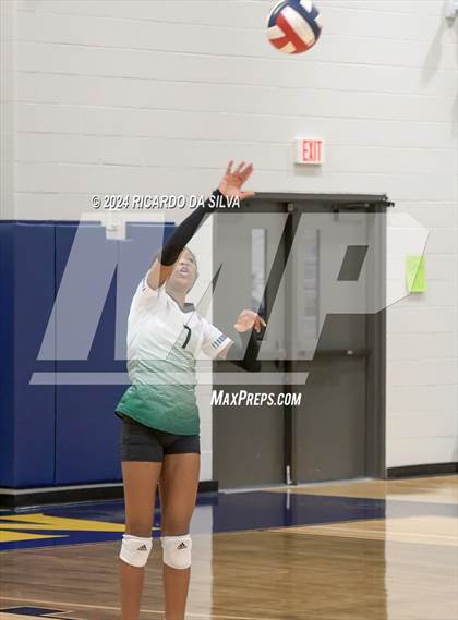 Thumbnail 3 in FR: Mayde Creek vs Paetow (Katy ISD Subvarsity Tournament) photogallery.