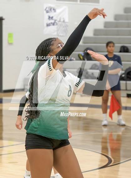 Thumbnail 3 in FR: Mayde Creek vs Paetow (Katy ISD Subvarsity Tournament) photogallery.