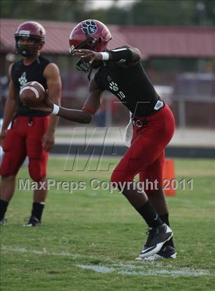 Thumbnail 2 in Gilmer @ Liberty-Eylau photogallery.