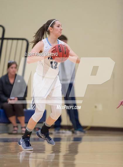 Thumbnail 1 in D'Evelyn @ Valor Christian photogallery.