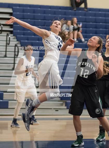 Thumbnail 1 in D'Evelyn @ Valor Christian photogallery.