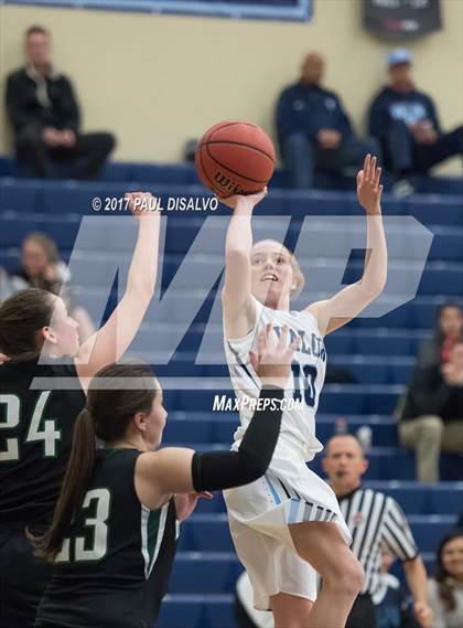 Thumbnail 2 in D'Evelyn @ Valor Christian photogallery.