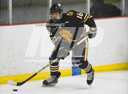 Thumbnail 1 in McQuaid @ Victor photogallery.