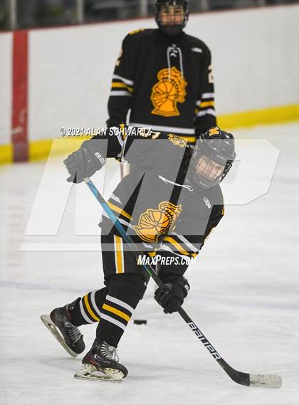 Thumbnail 2 in McQuaid @ Victor photogallery.