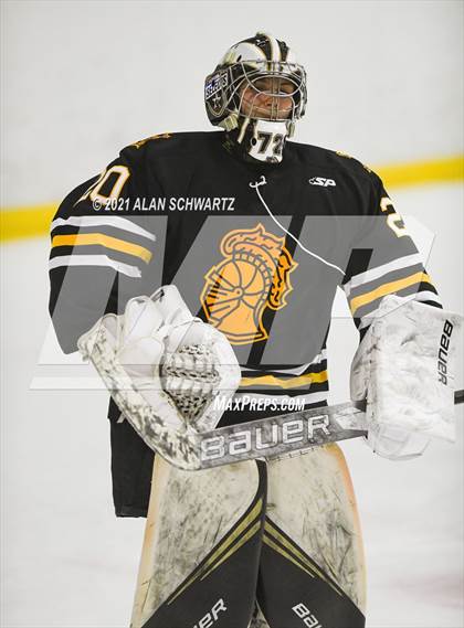 Thumbnail 2 in McQuaid @ Victor photogallery.