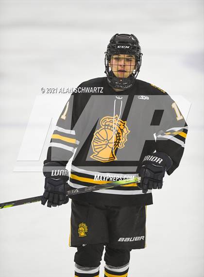 Thumbnail 2 in McQuaid @ Victor photogallery.