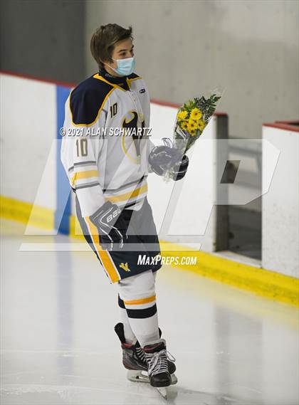 Thumbnail 3 in McQuaid @ Victor photogallery.