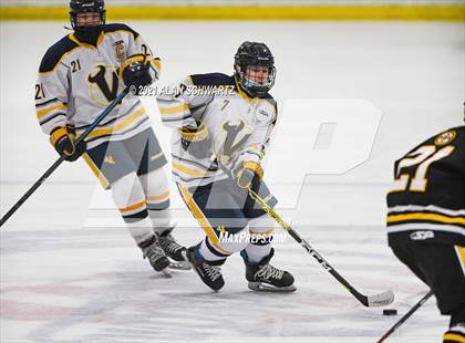 Thumbnail 2 in McQuaid @ Victor photogallery.