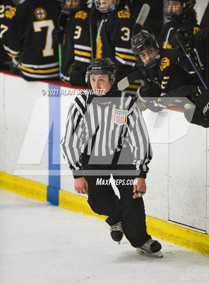 Thumbnail 3 in McQuaid @ Victor photogallery.