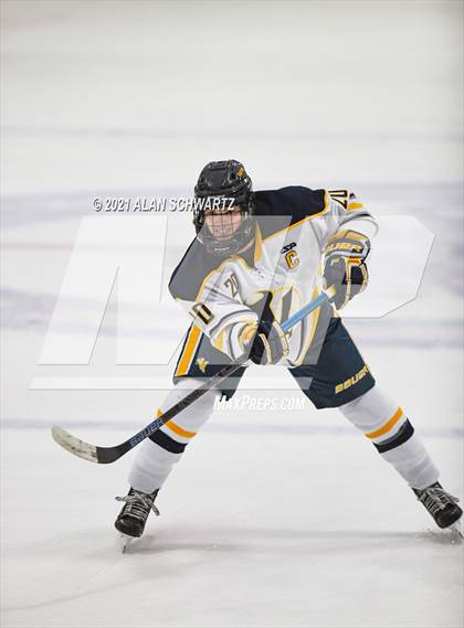Thumbnail 1 in McQuaid @ Victor photogallery.