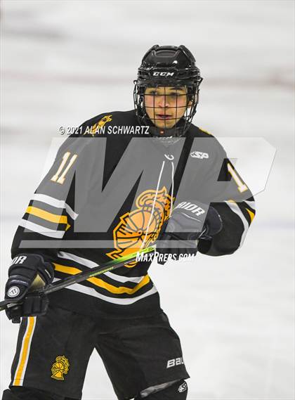 Thumbnail 2 in McQuaid @ Victor photogallery.