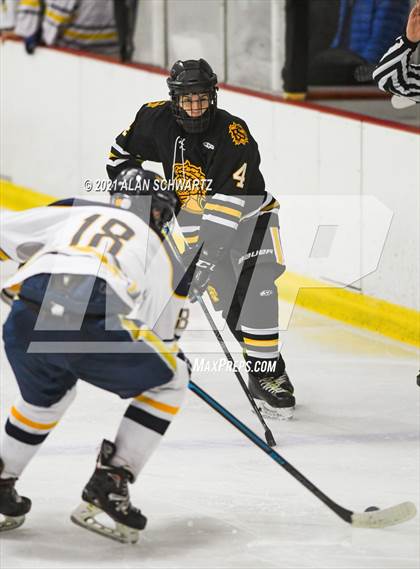 Thumbnail 1 in McQuaid @ Victor photogallery.