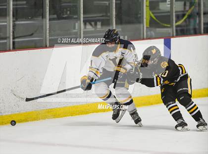 Thumbnail 2 in McQuaid @ Victor photogallery.