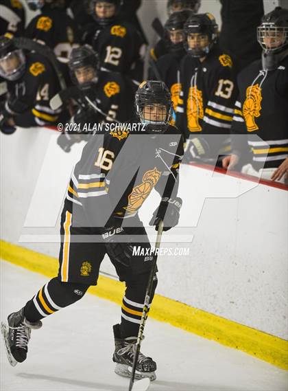 Thumbnail 3 in McQuaid @ Victor photogallery.