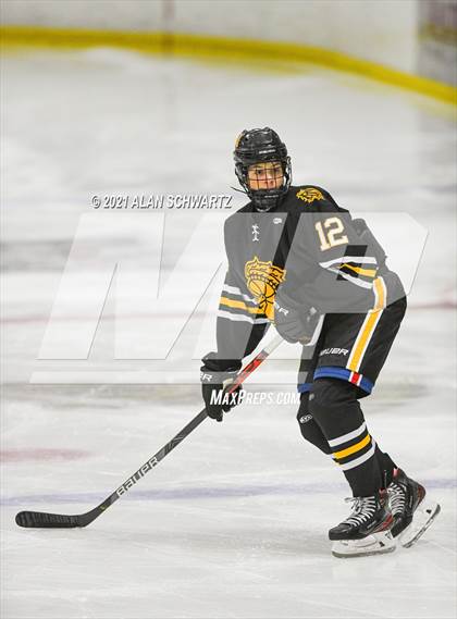 Thumbnail 2 in McQuaid @ Victor photogallery.