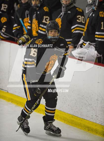 Thumbnail 2 in McQuaid @ Victor photogallery.