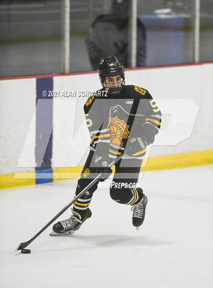Thumbnail 3 in McQuaid @ Victor photogallery.