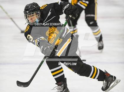 Thumbnail 1 in McQuaid @ Victor photogallery.