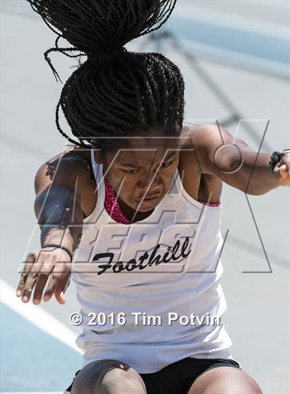 Thumbnail 3 in CIF Southern Section Girls Track and Field Division Finals photogallery.
