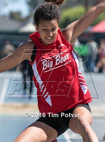 Thumbnail 2 in CIF Southern Section Girls Track and Field Division Finals photogallery.