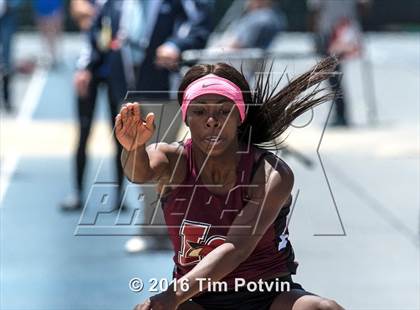 Thumbnail 1 in CIF Southern Section Girls Track and Field Division Finals photogallery.