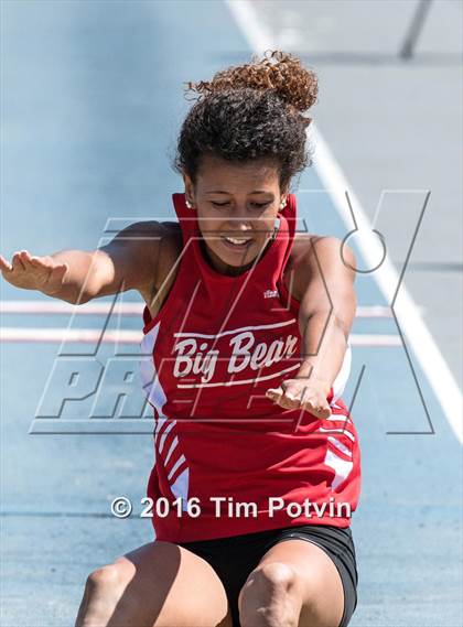 Thumbnail 3 in CIF Southern Section Girls Track and Field Division Finals photogallery.