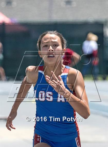 Thumbnail 2 in CIF Southern Section Girls Track and Field Division Finals photogallery.