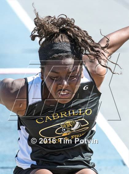 Thumbnail 2 in CIF Southern Section Girls Track and Field Division Finals photogallery.