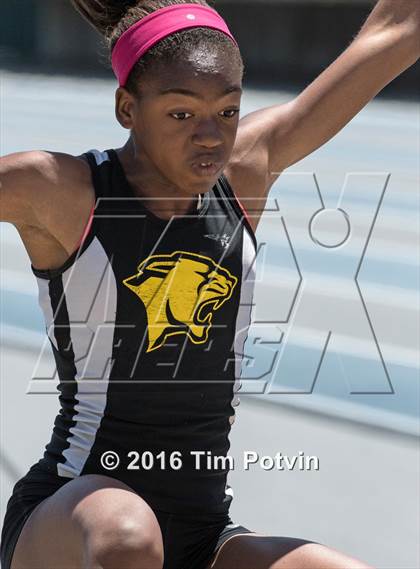 Thumbnail 2 in CIF Southern Section Girls Track and Field Division Finals photogallery.