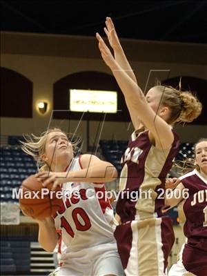 Thumbnail 2 in Sante Fe Christian vs. Julian (SDS D5 Final) photogallery.